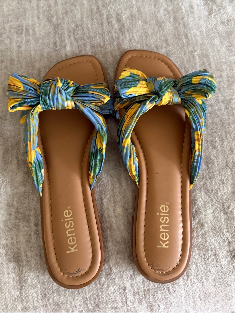 kensie Yellow & Blue Floral Bow Slide Sandals